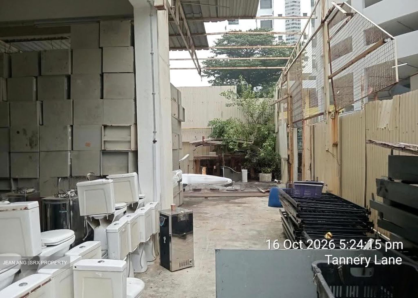 Sum Cheong Building (D13), Factory #639396941